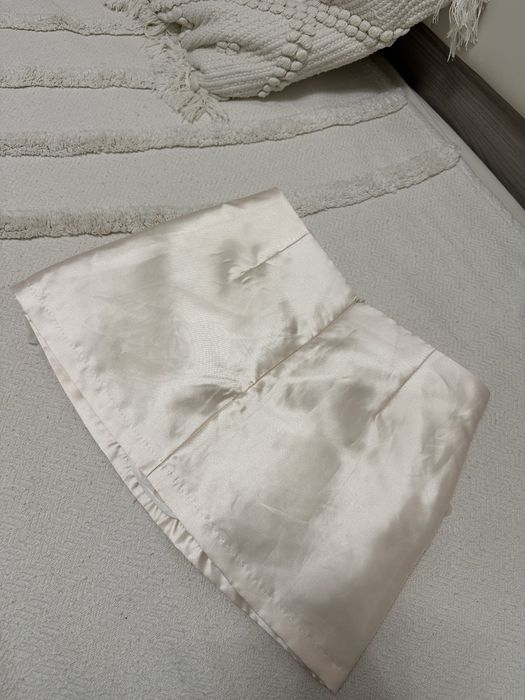 Пола с релефни цветя- fashion house