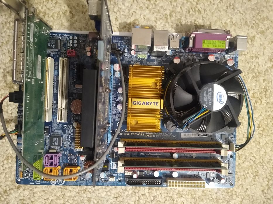 Placa baza gigabyte