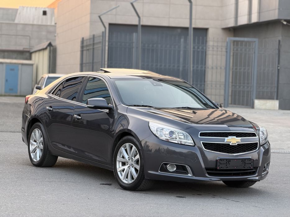Chevrolet Malibu 2 позиция люкли