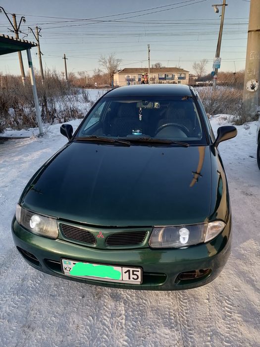 Продам машину Митсубиси