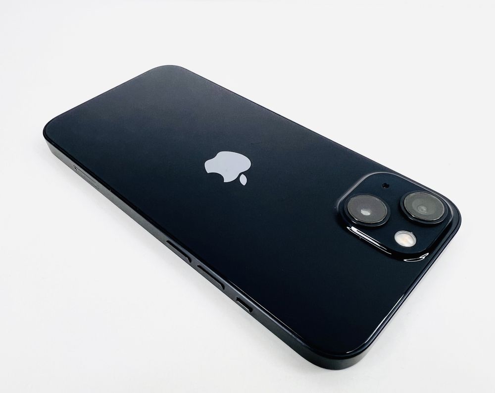НОВ! Apple iPhone 13 128GB MIdnight Гаранция!