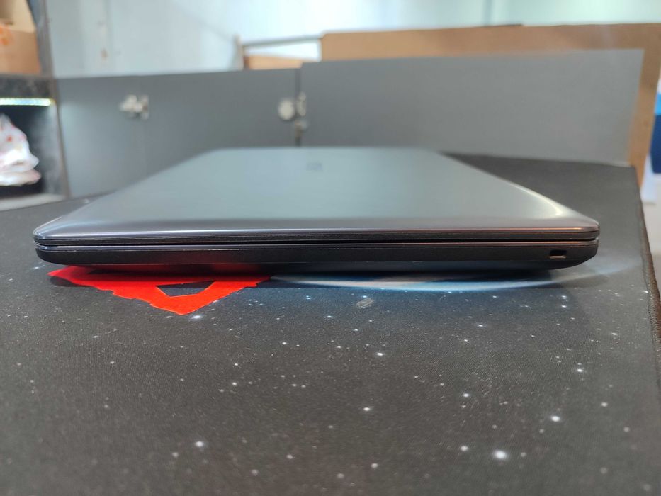 Ноутбук офисный Asus Vivobook