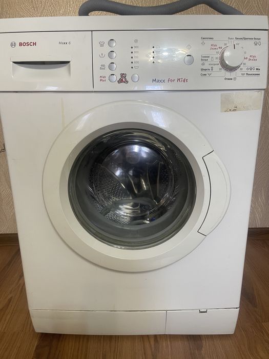 Продам стиральную машину на запчасти