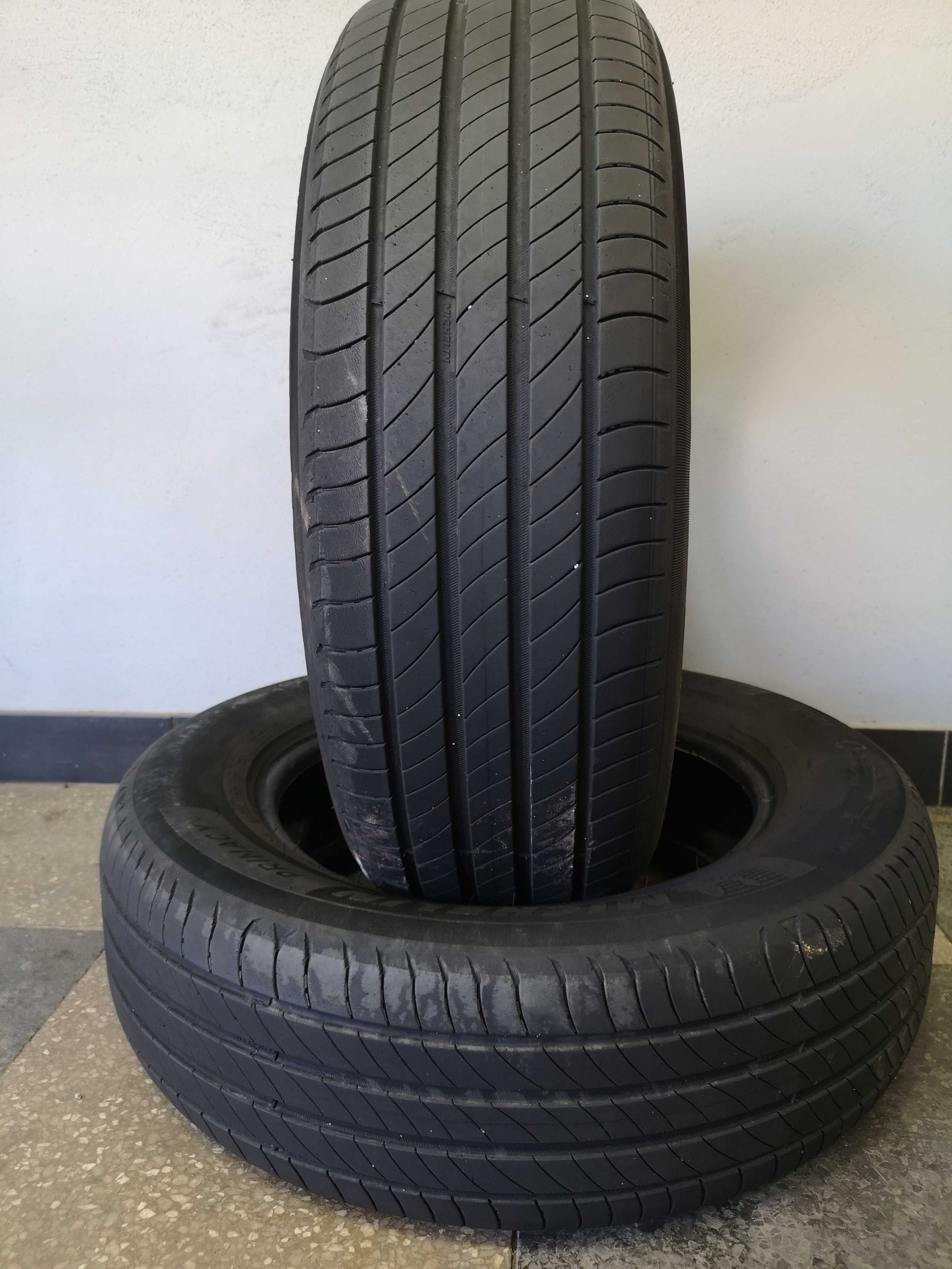 2бр 215/65/17 MICHELIN 6,5мм грайфер дот:21г безплатен монтаж+++