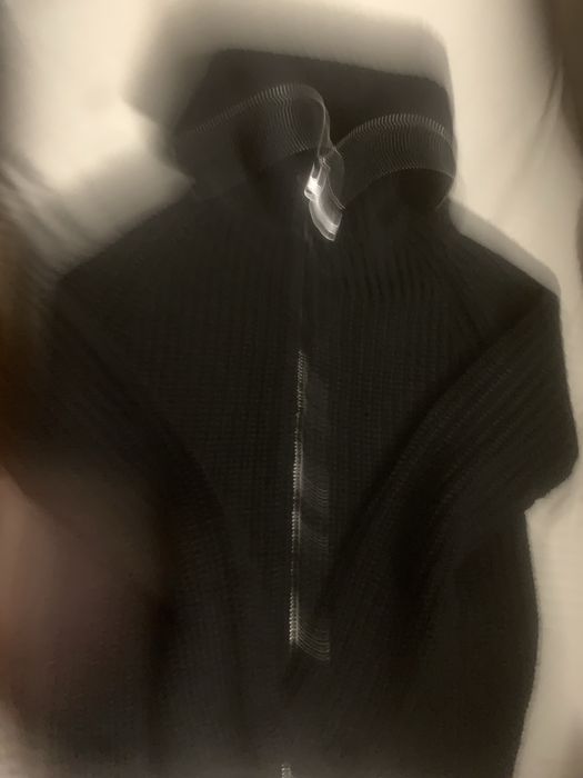 Пуловери на Н&М, Vero Moda