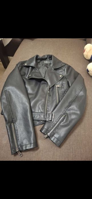 Дамско кожено яке