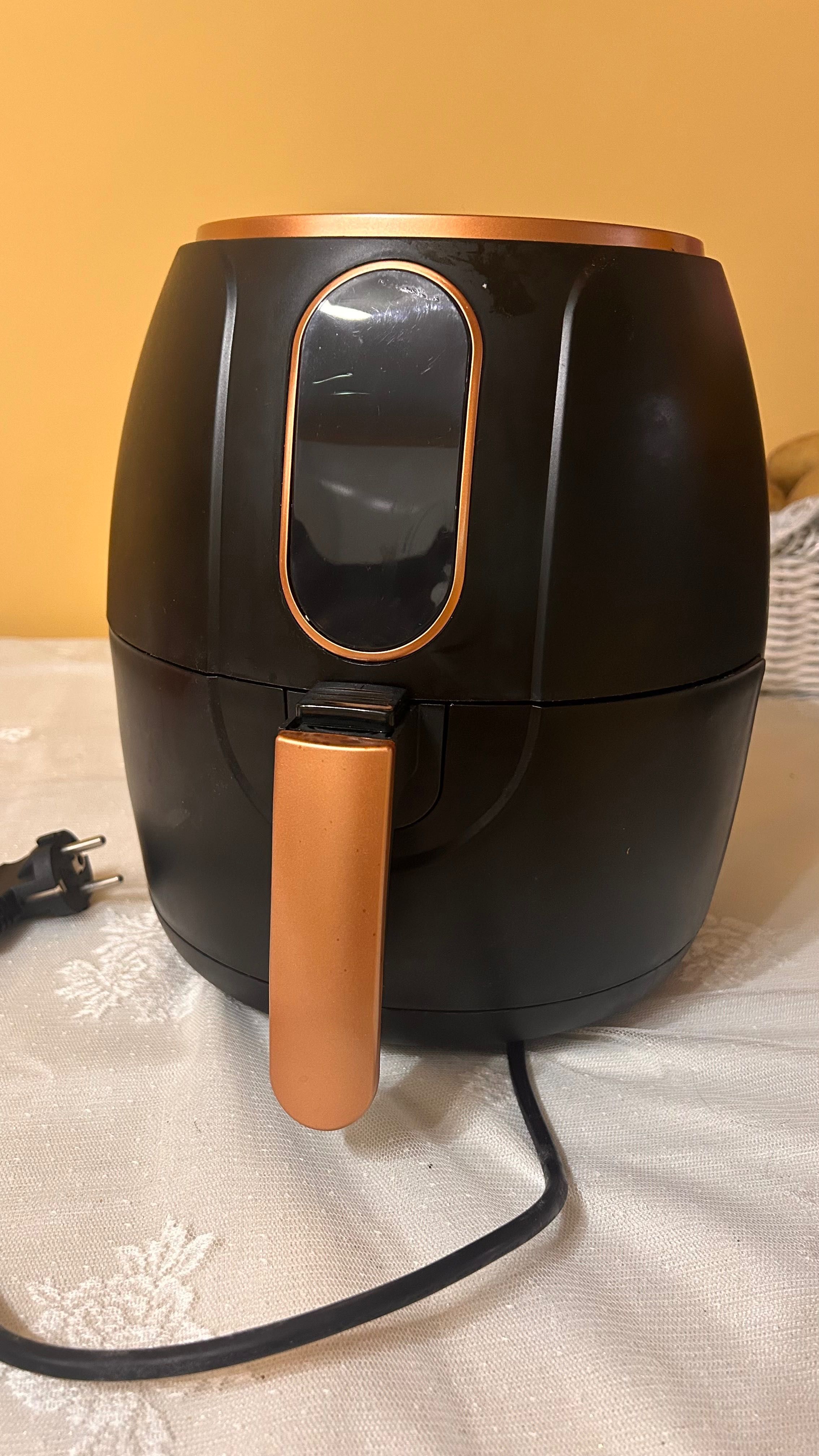 Фритюрник с горещ въздух  Air fryer Voltz