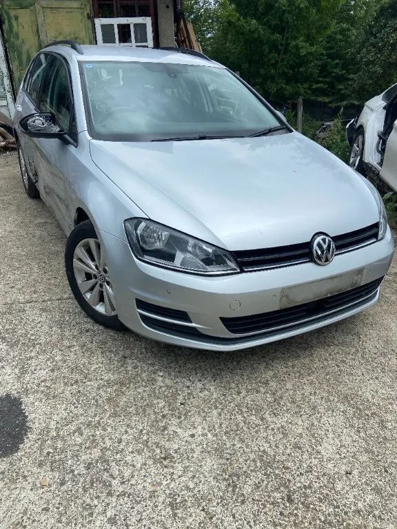 Dezmembrez Volkswagen golf 7 hatchback si break diferite motorizari