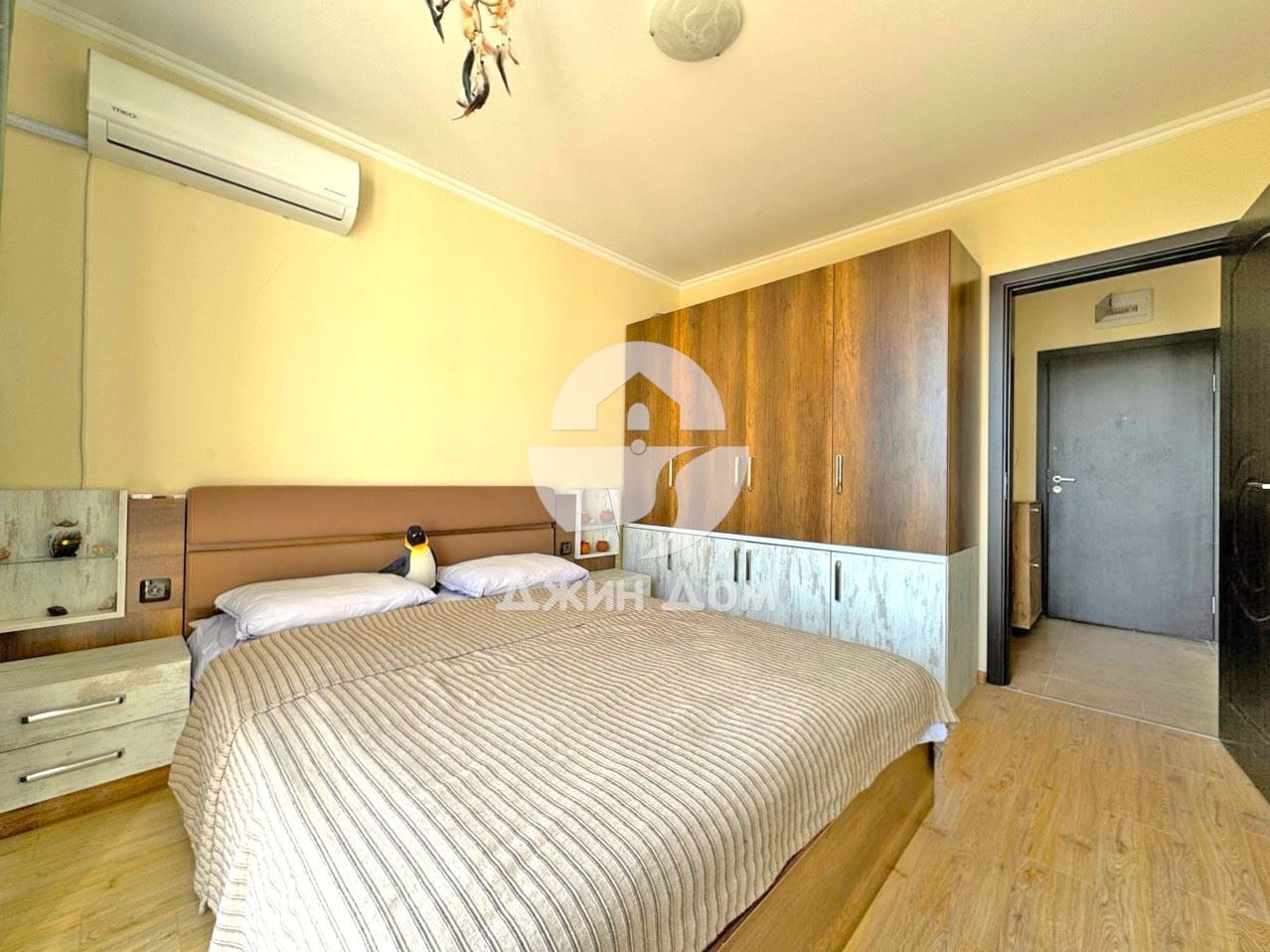 Продава се Двустаен апартамент в к.к. Елените - 54 кв.м за 1084 €/кв.м - Снимка #5