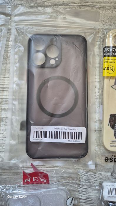 Huse iPhone 14 pro max noi