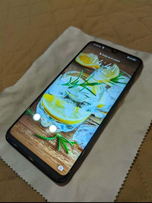 Huawei P30 Lite Отличен Коментар