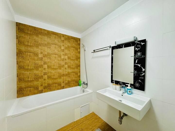 Mesaj.Whatsapp VoX Torontal Campeador !!! Ap.2 camera+living  Regim Ho