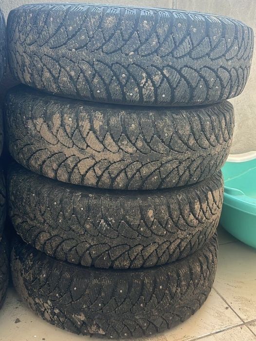 Продам шипы  r13