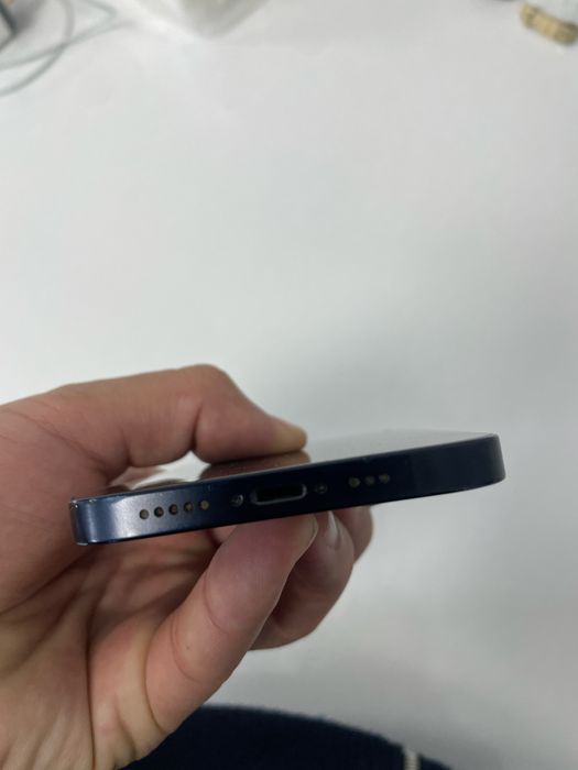 Iphone 12 64gb срочно с коробкой