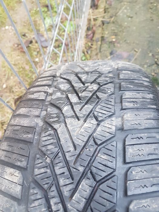 Anvelope iarna 215 55 17, pret ptr toate