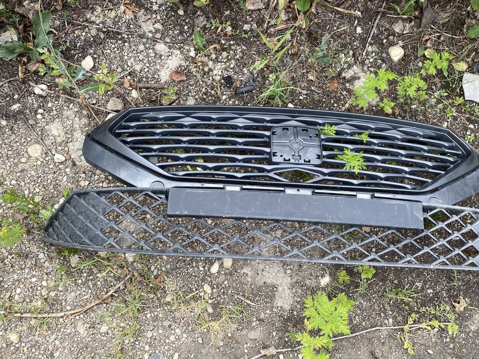 Grila Seat Tarraco FR 2018 - 2023 grile bara fata grila