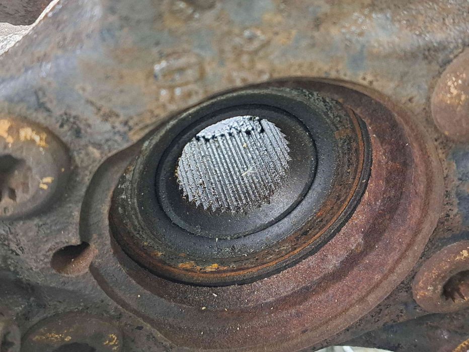 Fuzeta fata stanga Volkswagen Touran (1T1, 1T2) [Fabr 2003-2010] OEM 1