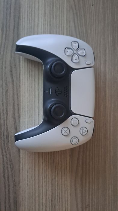 Джойстик за Плейстейшън 5