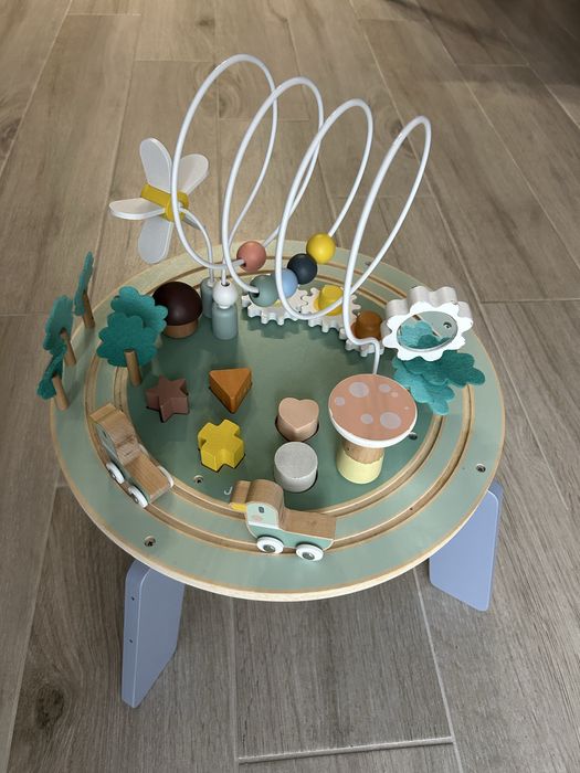 Дървена детска маса с активности Garden Janod