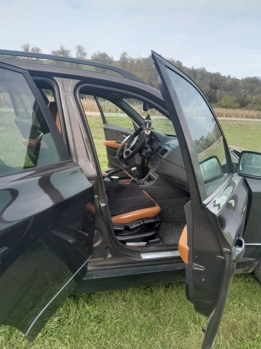 BMW X3 2.0 D XDrive stare buna