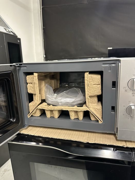 Cuptor Microunde + Grill Panasonic  NN‑GM23QM