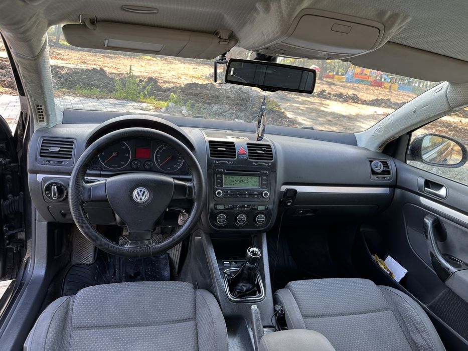 Vând Vw Jetta 2.0 BKD 140 cai 6 trepte 2007 Proprietar !