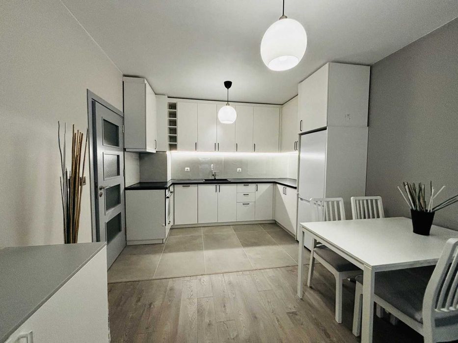 Дава се под наем Двустаен апартамент в София, Студентски град - 74 кв.м за 650 € - Снимка #4