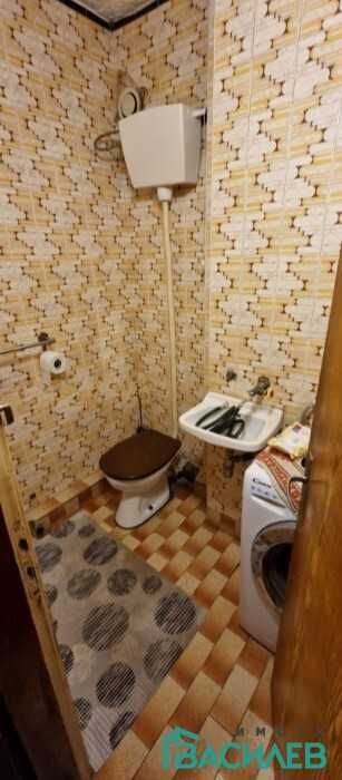 Продава МНОГОСТАЕН град София, Красна поляна 1