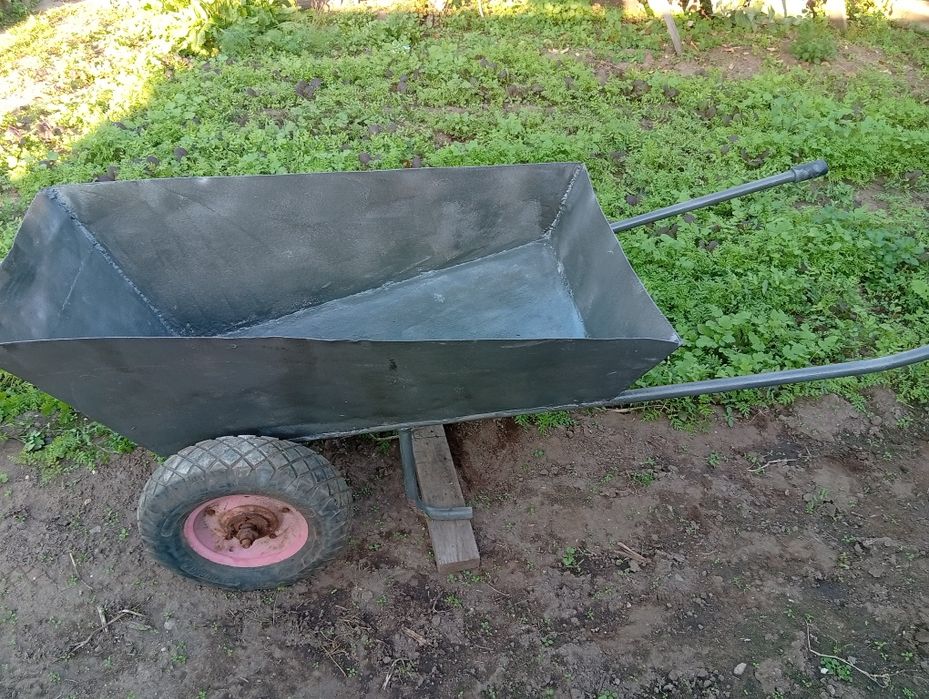 Продам тележку садовую