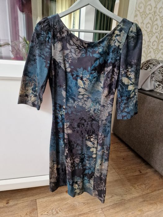 Продам платье за 5000тг каждый