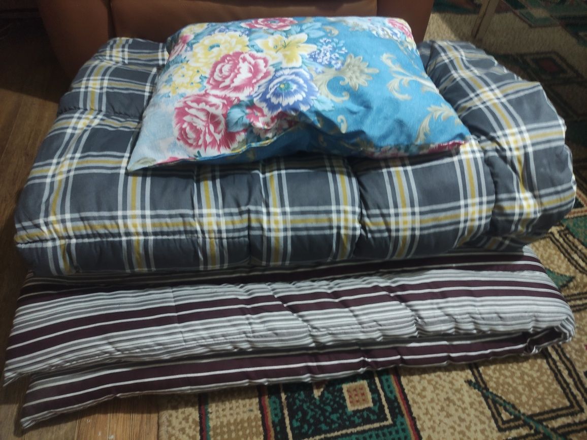 Комплект.новый.матрасы.подушки.одеяла