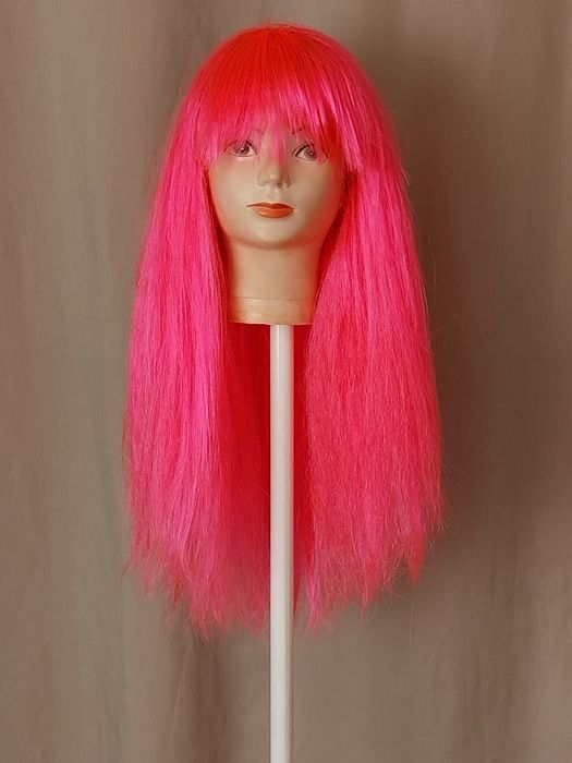 Различни видове перука от изкуствен косъм