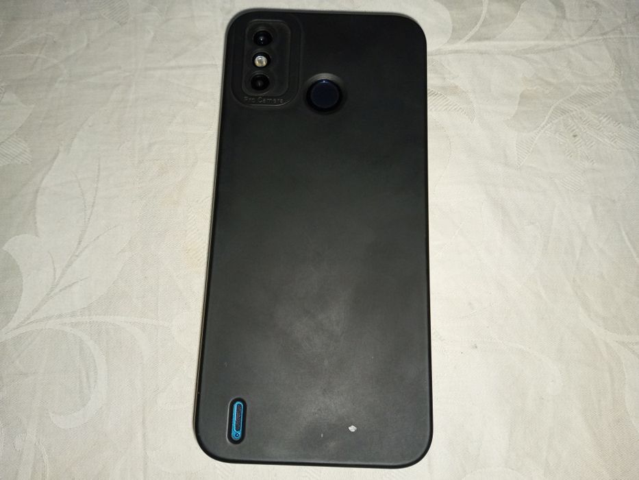 Телефон SPARK 6 GO бренд оригинал.