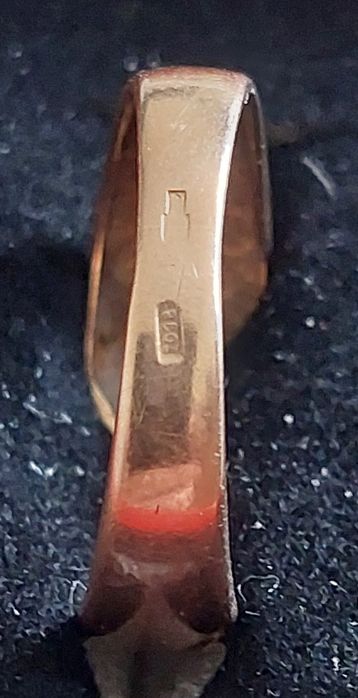 Руски златен пръстен