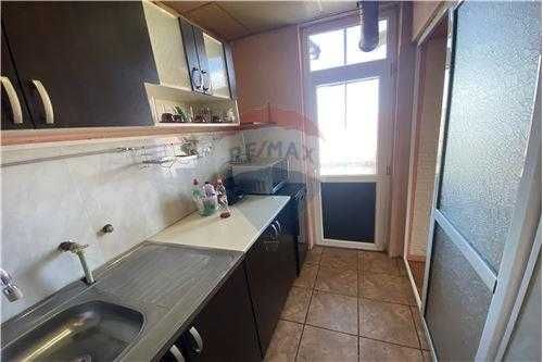 Продава се Тристаен апартамент в Разград, Орел - 102 кв.м за 830 €/кв.м - Снимка #3