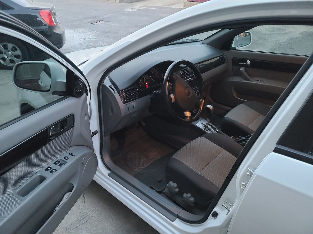 Chevrolet gentra