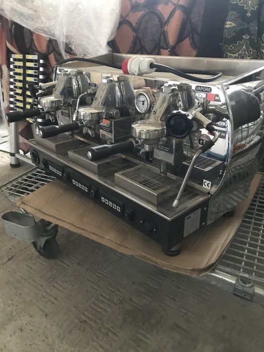 Профисеонална кафе машина