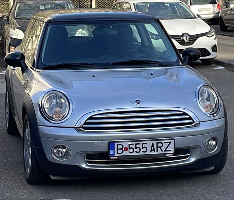 Mini Cooper R56 /120 CP/ 6 trepte Stare foarte buna