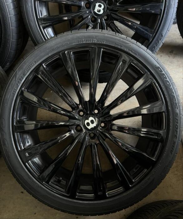 Bentley Bentayga джанти 22 цола