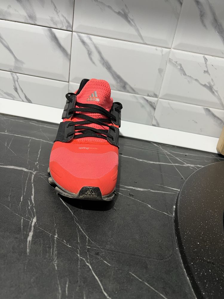 Adidas Springblade Nr.42