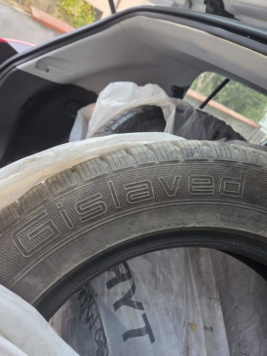 Продавам зимни гуми