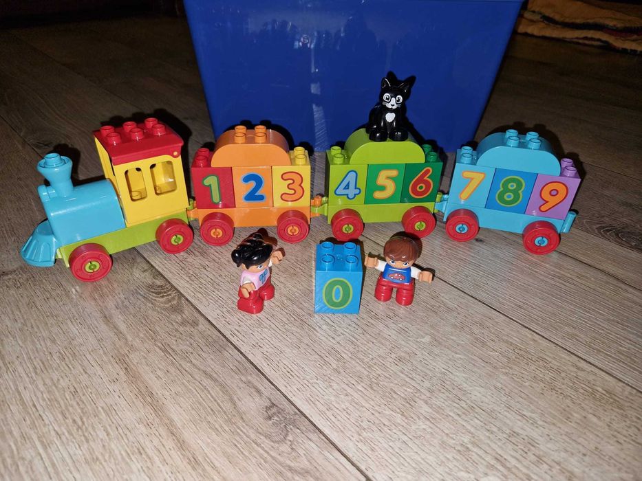 LEGO DUPLO - Trenul cu numere 10847, 23 piese
