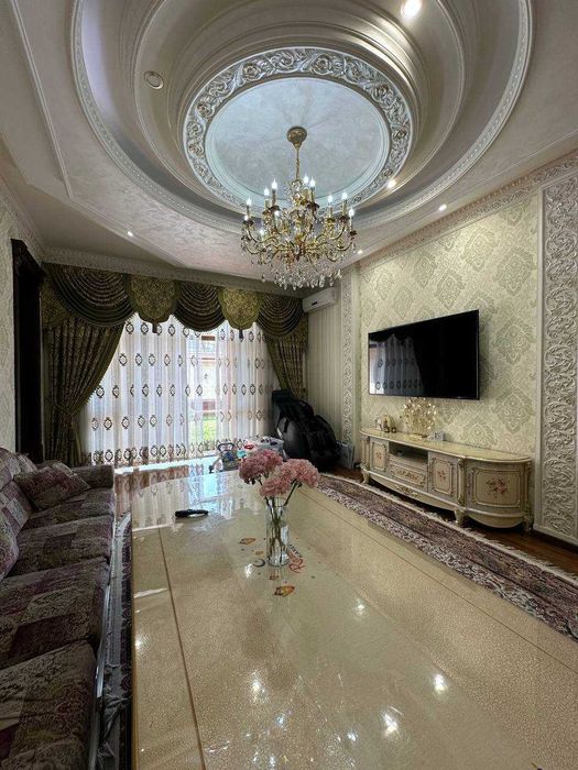 Продаётся Евро дом 6 соток 3 уровня мебелью техникой ор-р Зенит завод