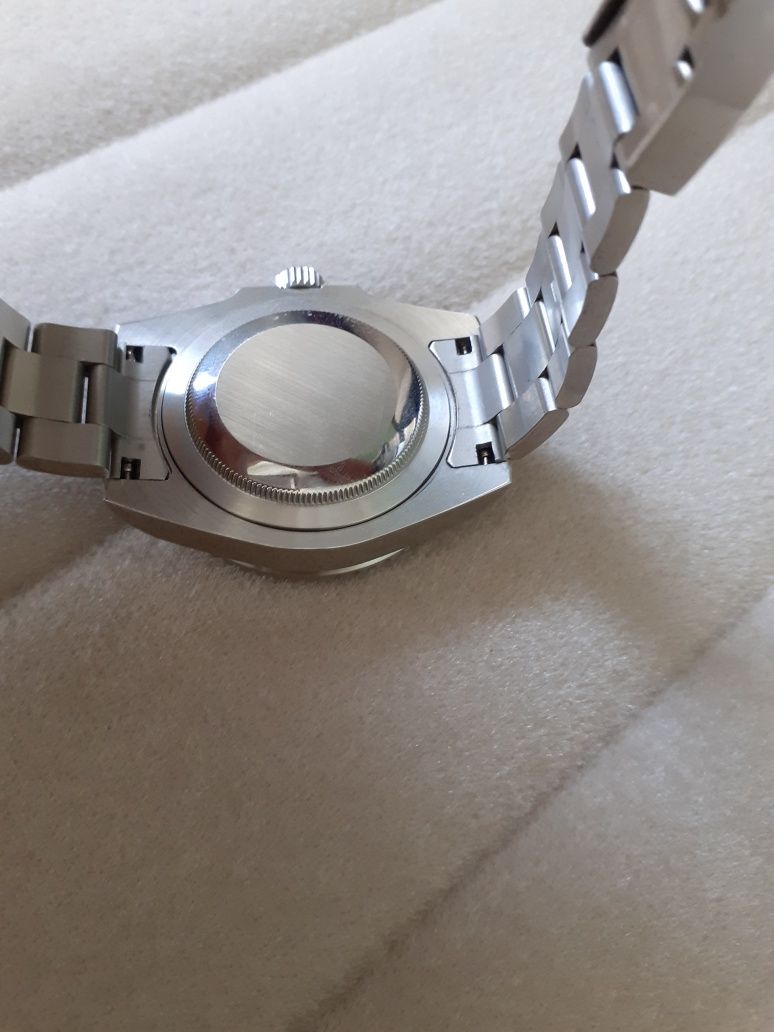 Rolex submariner часовник