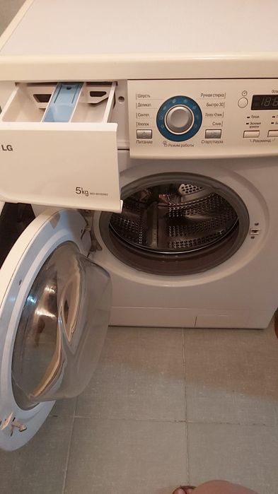 Отдам стиральную машину