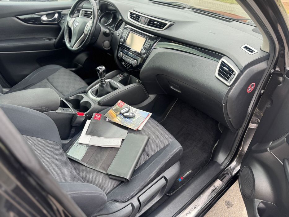 Nissan Qashqai Teknna 1.6 DIESEL Camera 360° Panoramic