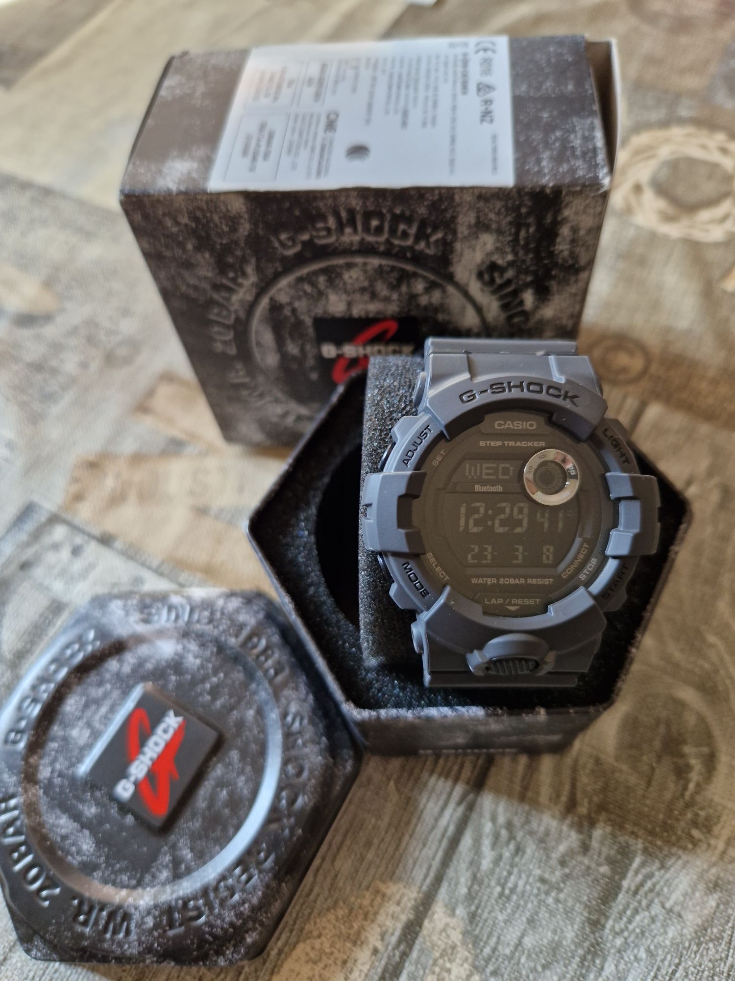 Часовник CASIO g-shock