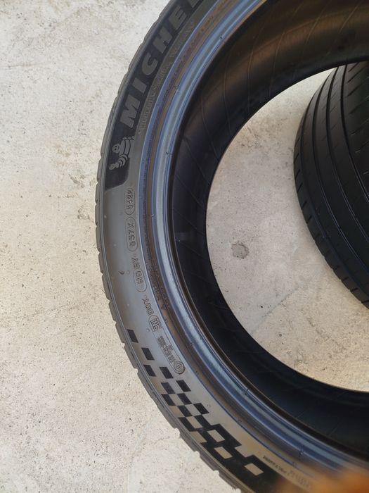 255 40 R19 Shina Michelin 2 dona