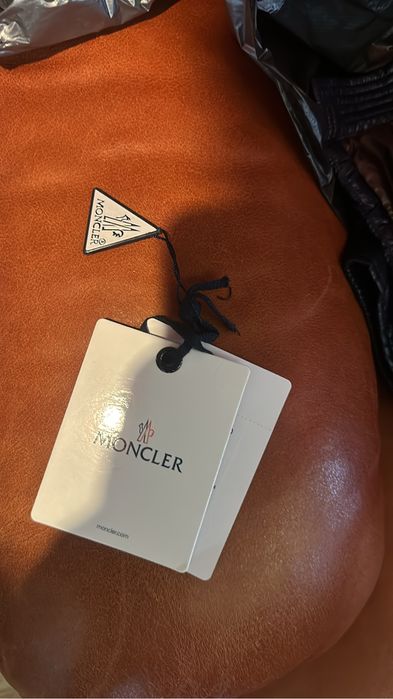 M O N cler Maya Giobotto