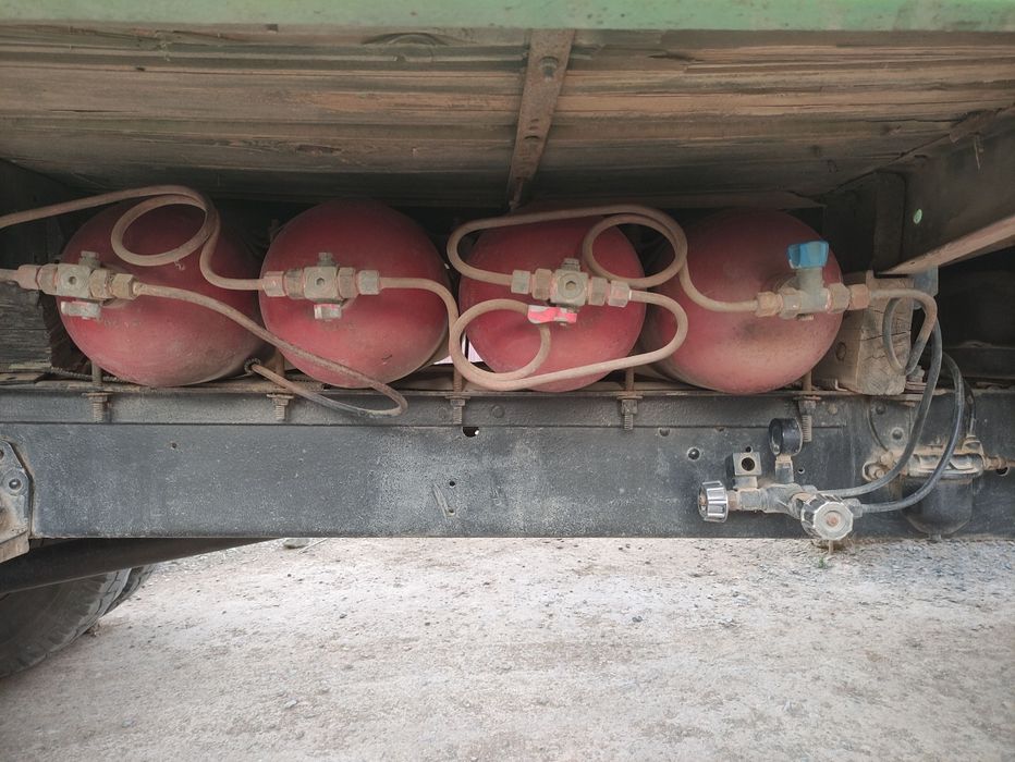 Газ-53 бортовой сатылады, 1973-жыл , мотор коробка саз!